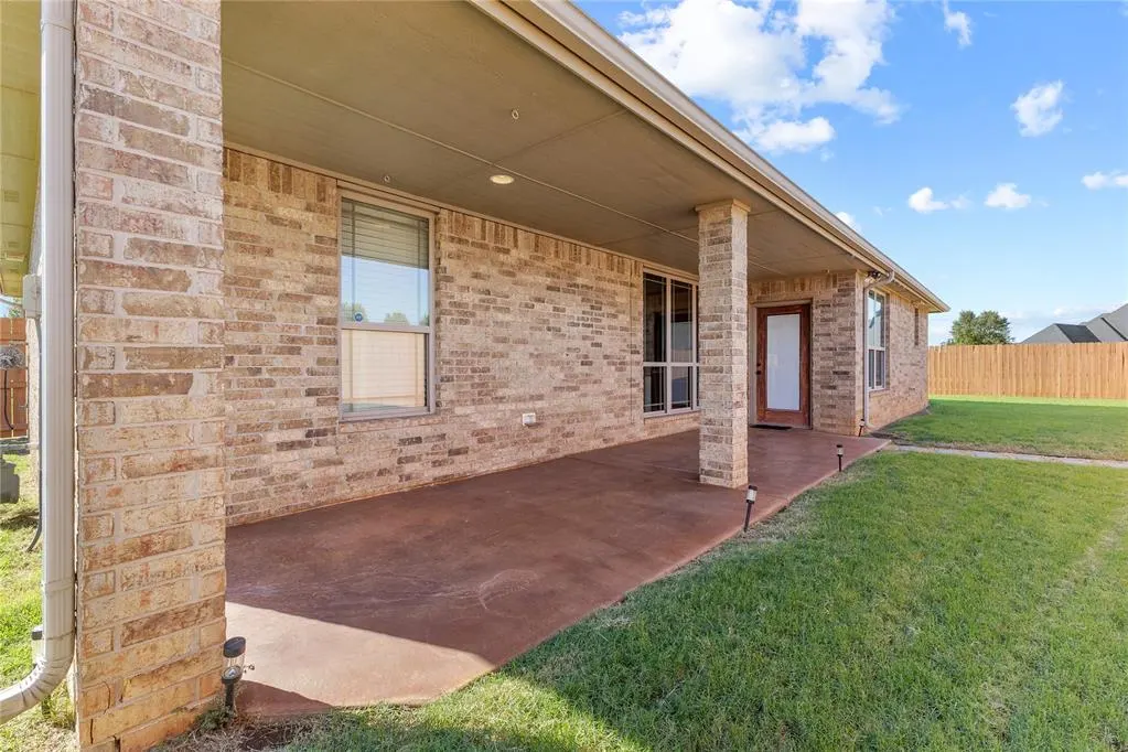 Photo 39 — 1304 Crimson Drive, Weatherford, OK 73096