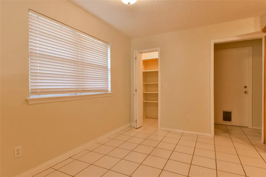 Photo 10 — 8124 NW 19th Street, Oklahoma City, OK 73127