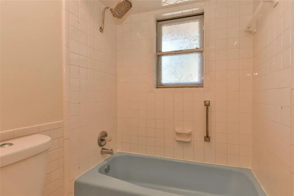 Photo 19 — 8124 NW 19th Street, Oklahoma City, OK 73127