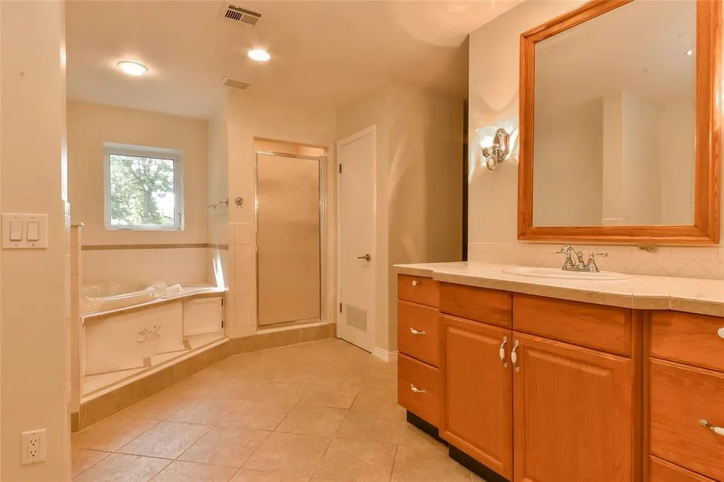 Photo 27 — 8124 NW 19th Street, Oklahoma City, OK 73127