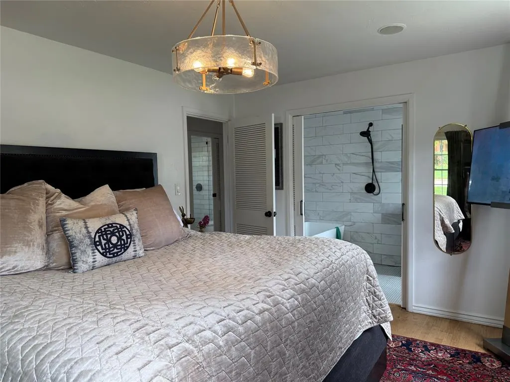 Photo 11 — 1201 Glenbrook Terrace, Nichols Hills, OK 73116
