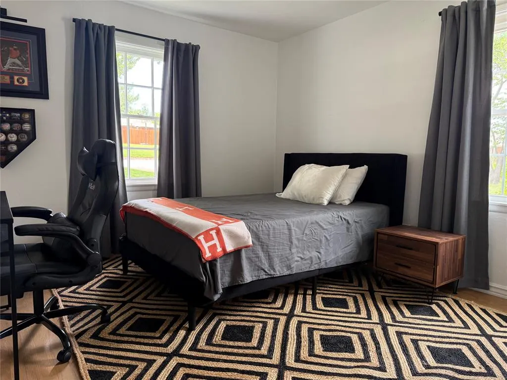 Photo 15 — 1201 Glenbrook Terrace, Nichols Hills, OK 73116