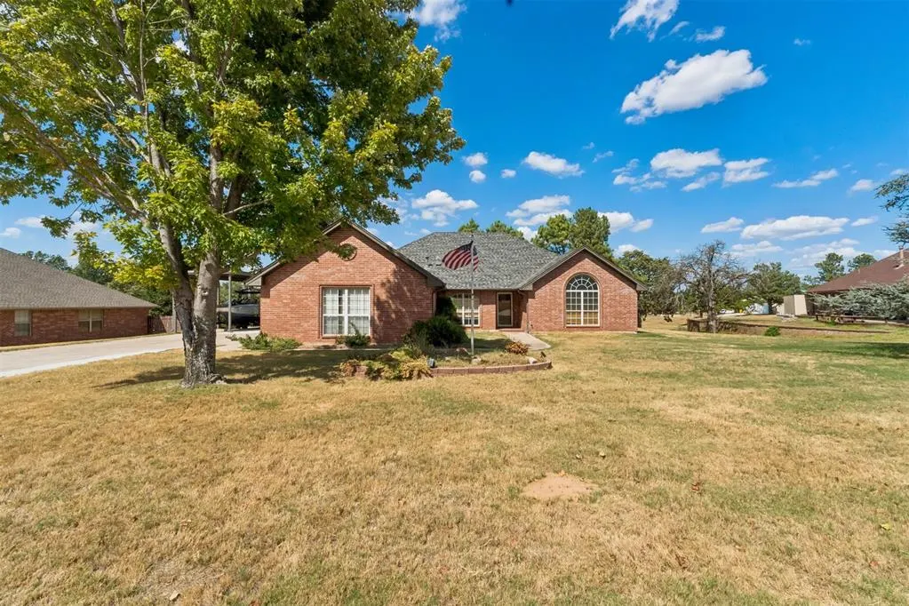 Front exterior — 15069 Scottsdale Lane, Choctaw, OK 73020