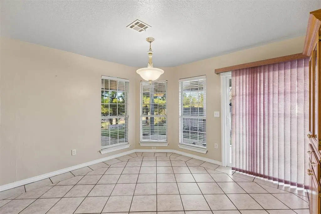 Photo 12 — 15069 Scottsdale Lane, Choctaw, OK 73020