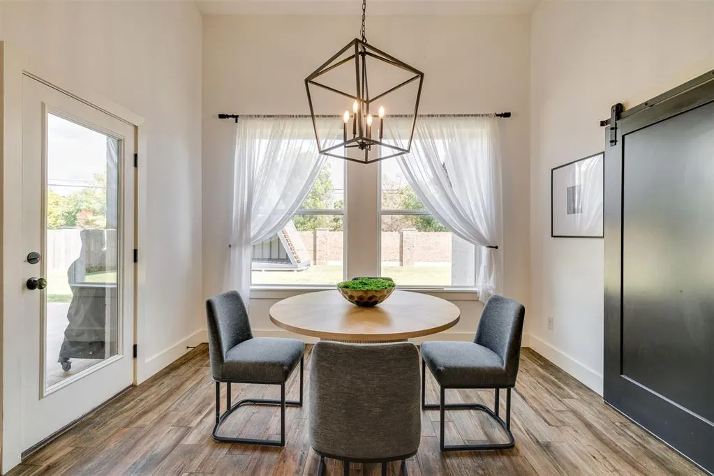Photo 7 — 18604 Diego Place, Edmond, OK 73012