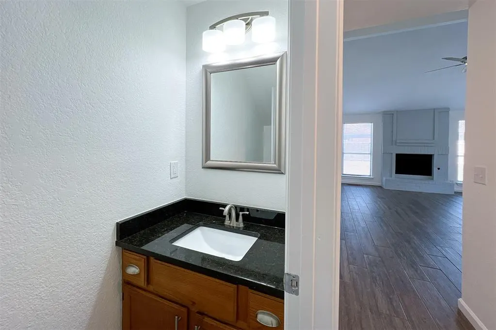 Photo 14 — 15108 Todd Way, Oklahoma City, OK 73170