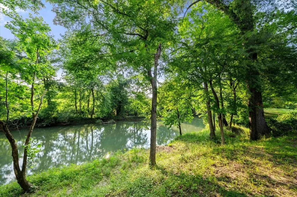 Photo 4 — 271 River West Lane, Broken Bow, OK 74728