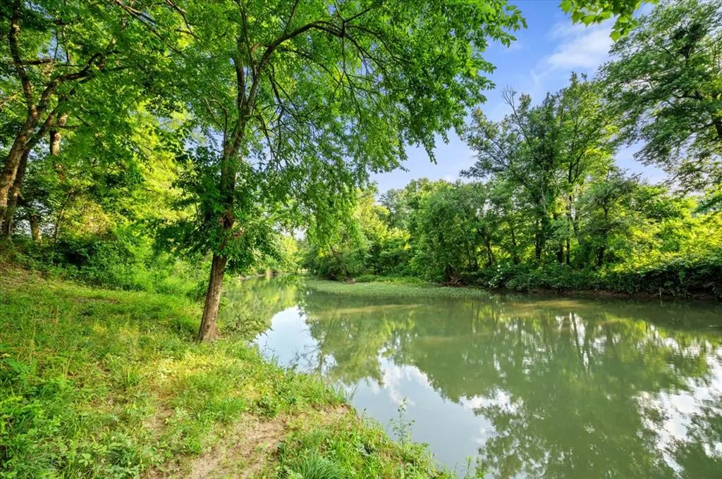 Photo 9 — 271 River West Lane, Broken Bow, OK 74728