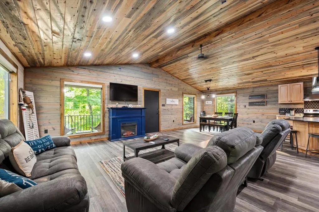 Photo 17 — 271 River West Lane, Broken Bow, OK 74728
