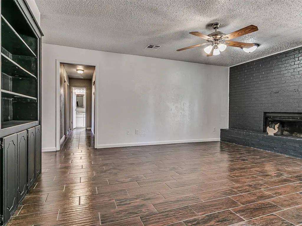 Photo 12 — 451 Crooked Oak Drive, Harrah, OK 73045