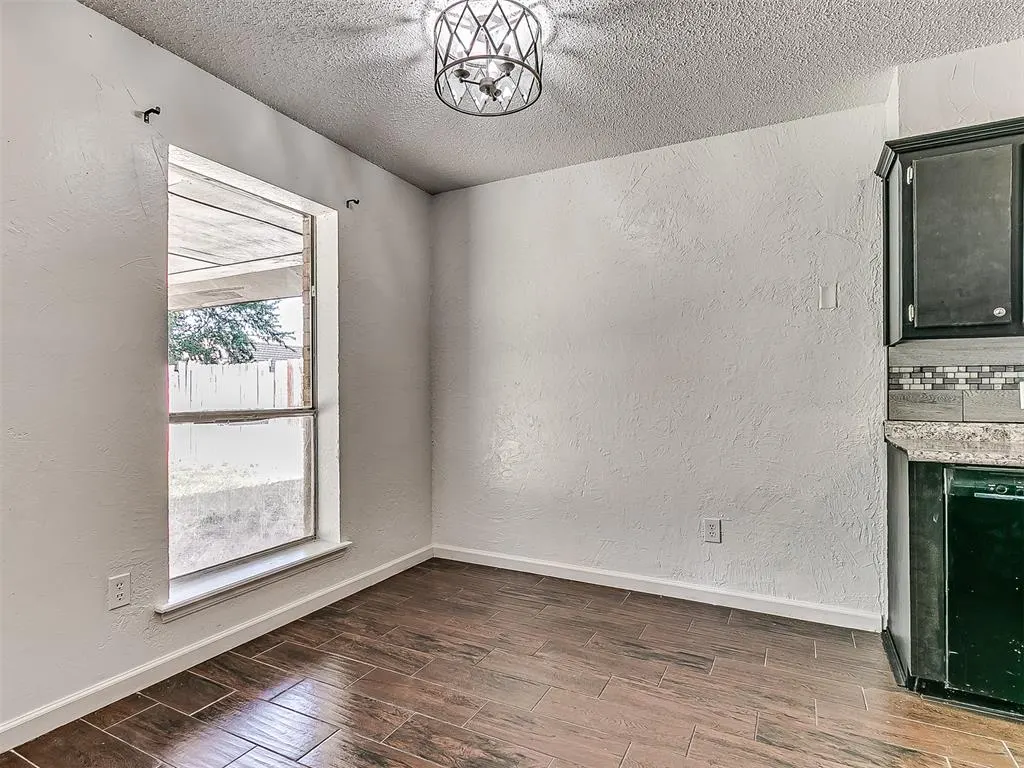 Photo 16 — 451 Crooked Oak Drive, Harrah, OK 73045