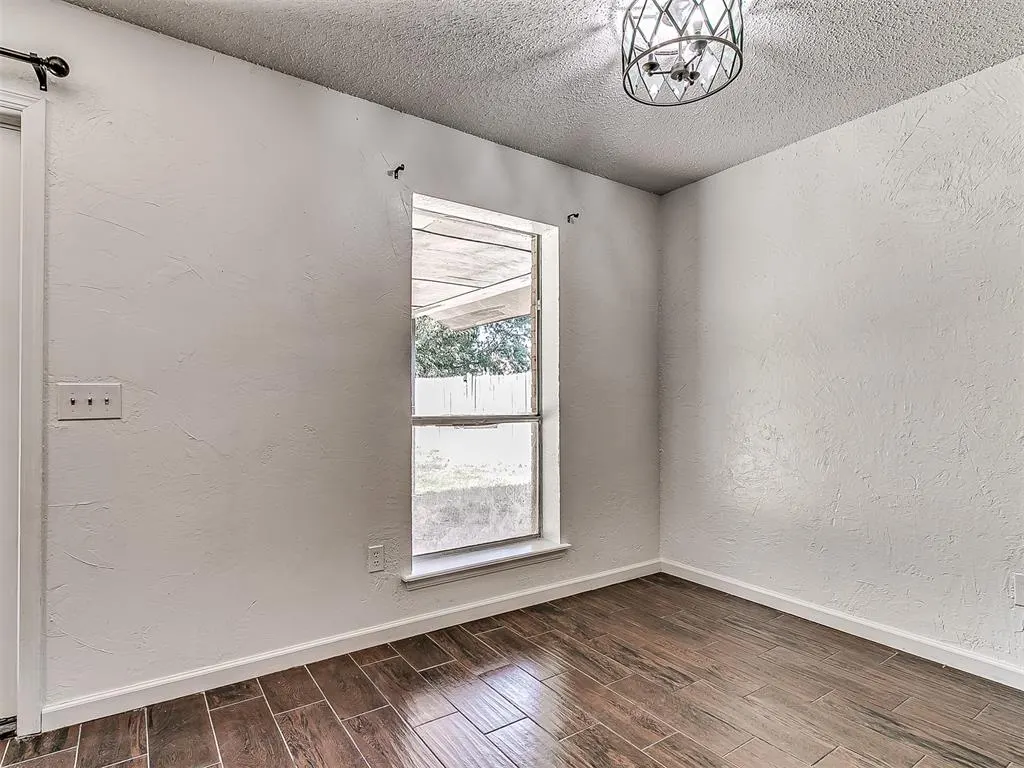 Photo 17 — 451 Crooked Oak Drive, Harrah, OK 73045