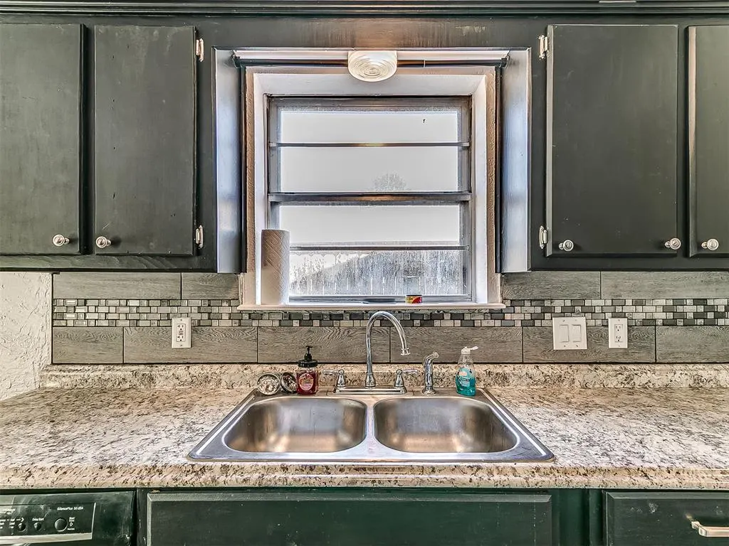 Photo 24 — 451 Crooked Oak Drive, Harrah, OK 73045