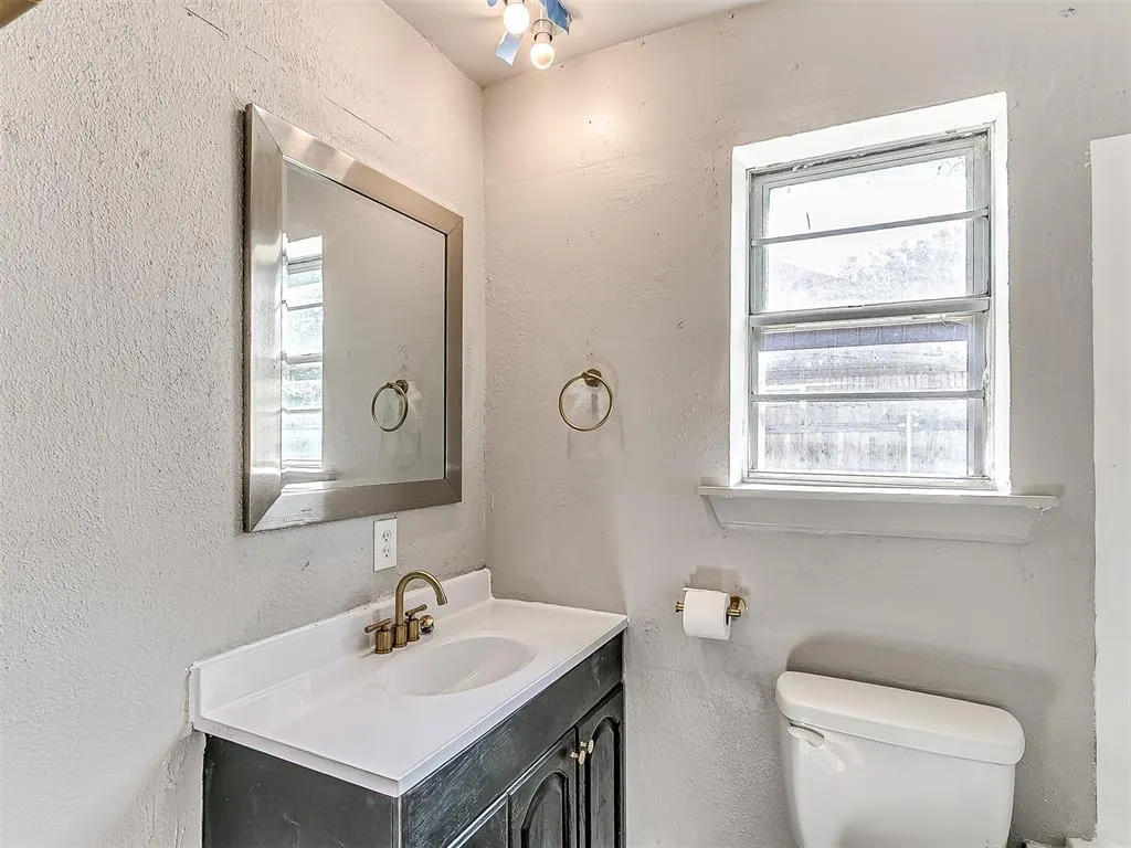 Photo 38 — 451 Crooked Oak Drive, Harrah, OK 73045