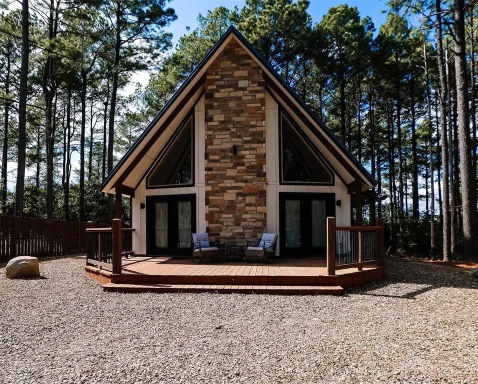 Photo 2 — 45 Sweetwater Lane, Broken Bow, OK 74728