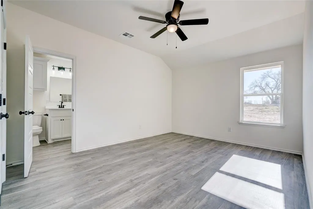 Photo 6 — 2077 County St 2971,, Blanchard, OK 73010