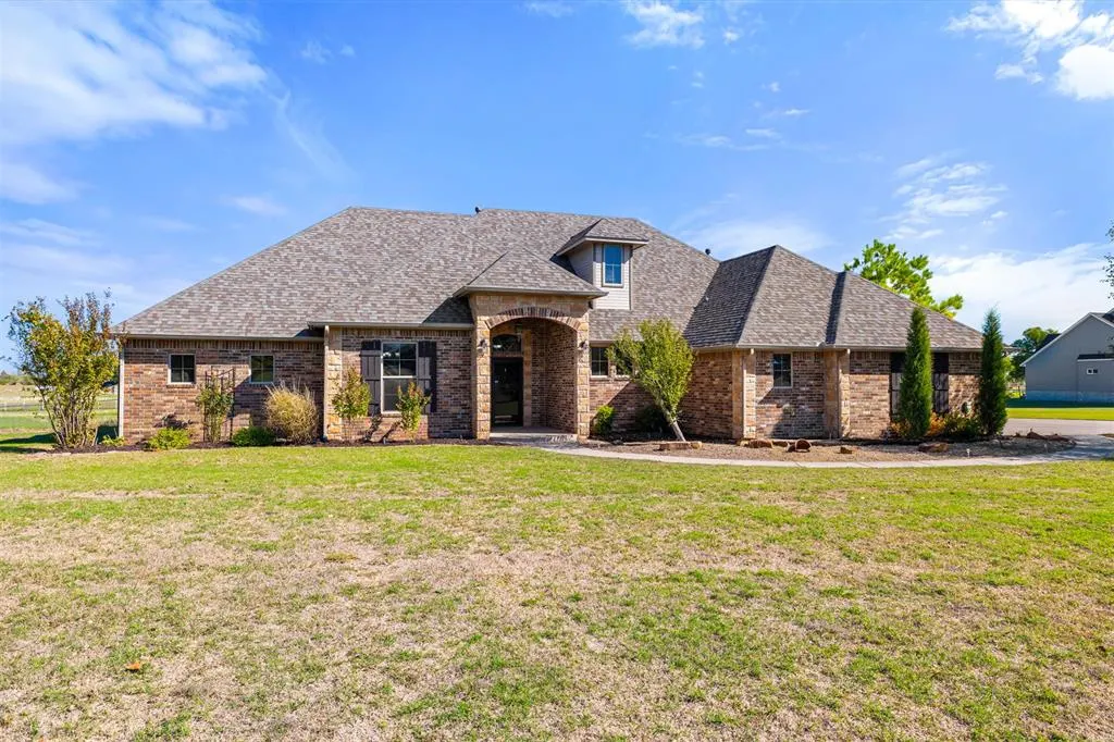 Front exterior — 1960 Bermuda Drive, Newcastle, OK 73065
