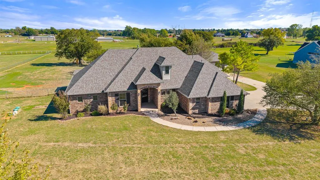 Photo 2 — 1960 Bermuda Drive, Newcastle, OK 73065