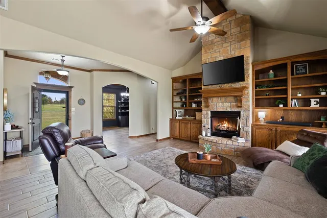 Photo 5 — 1960 Bermuda Drive, Newcastle, OK 73065
