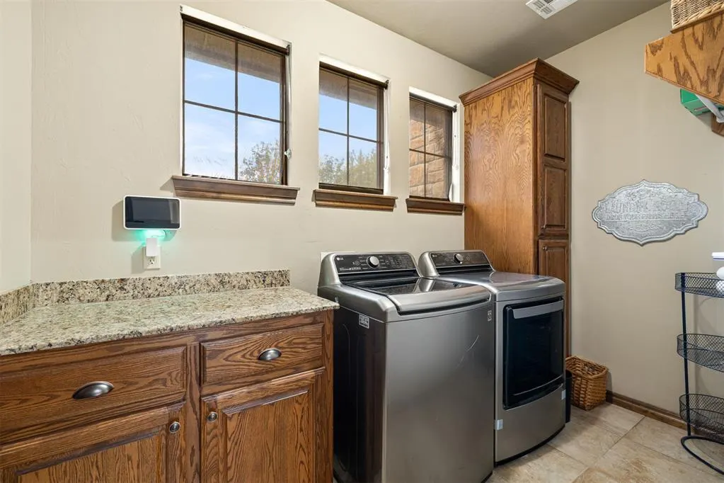 Photo 18 — 1960 Bermuda Drive, Newcastle, OK 73065