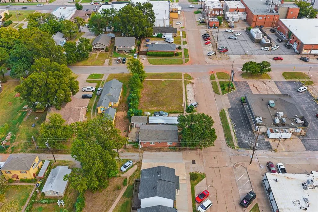 Photo 5 — 424 S Husband Street, Stillwater, OK 74074