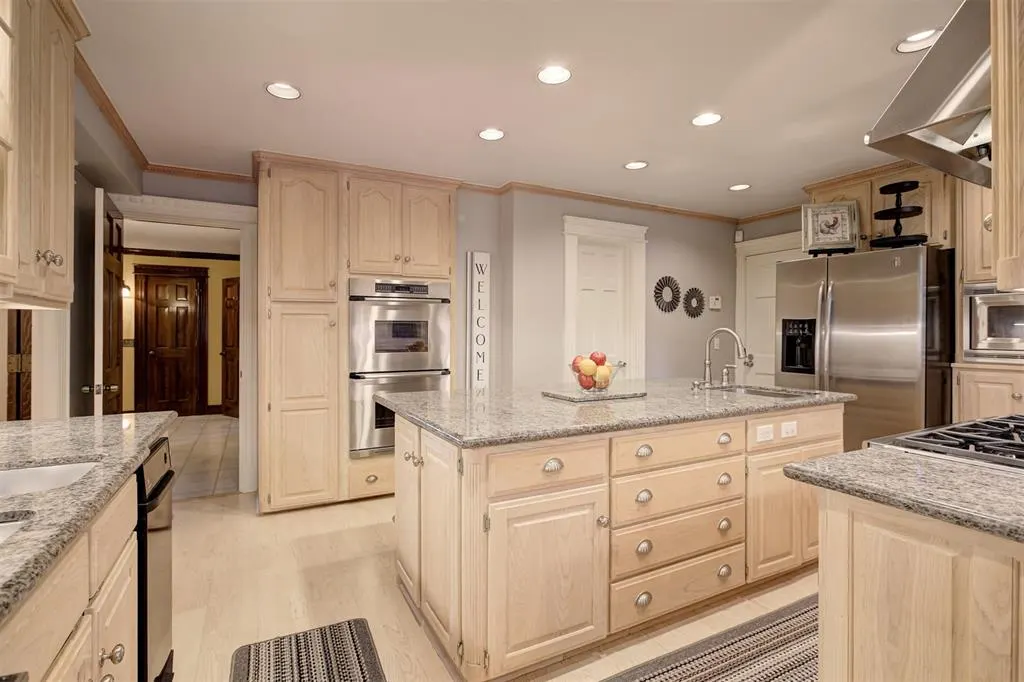 Photo 18 — 2413 S Wentworth Court, Oklahoma City, OK 73170