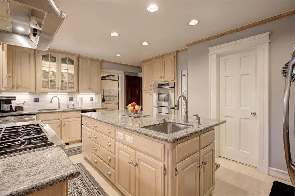 Photo 23 — 2413 S Wentworth Court, Oklahoma City, OK 73170