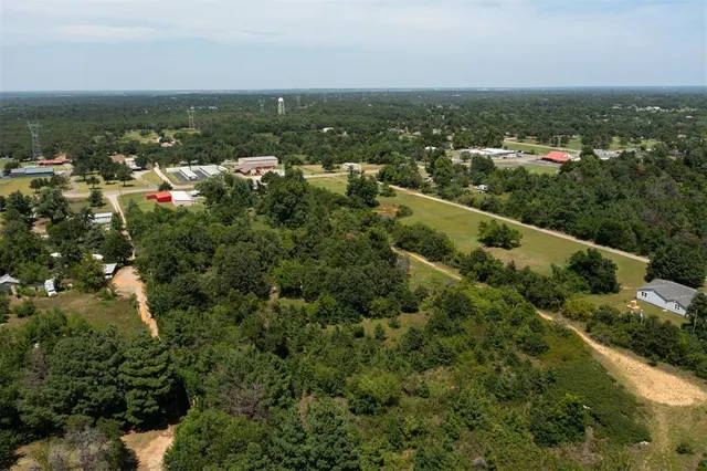 Photo 3 — 15790 SE 29th Street, Choctaw, OK 73020