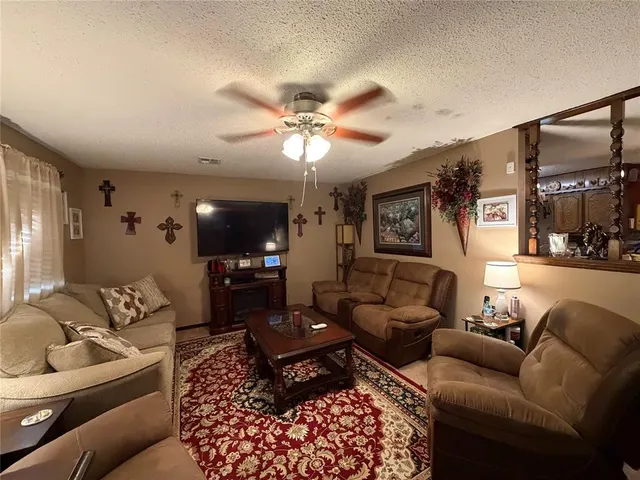 Photo 3 — 56230 Moccasin Trail Road, Prague, OK 74864