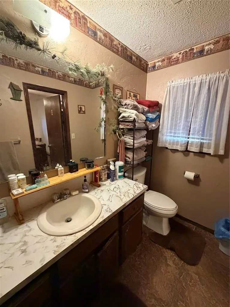 Photo 12 — 56230 Moccasin Trail Road, Prague, OK 74864