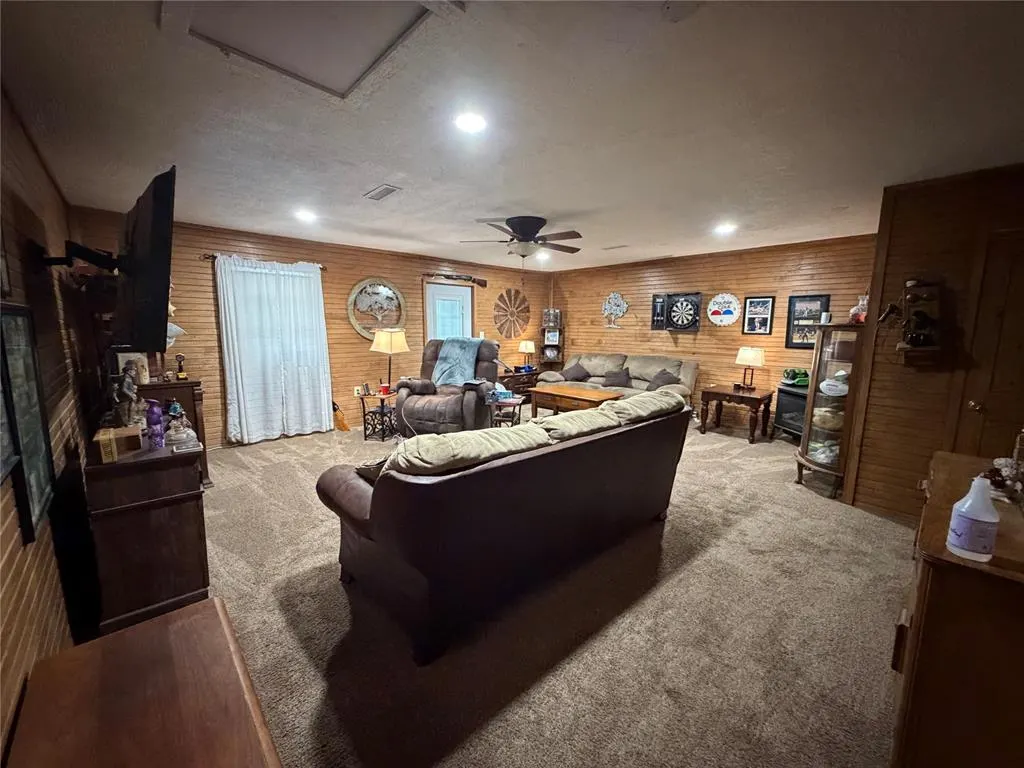 Photo 14 — 56230 Moccasin Trail Road, Prague, OK 74864
