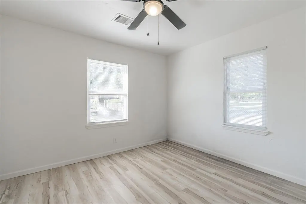 Photo 15 — 2200 NE 19th Street, Oklahoma City, OK 73111