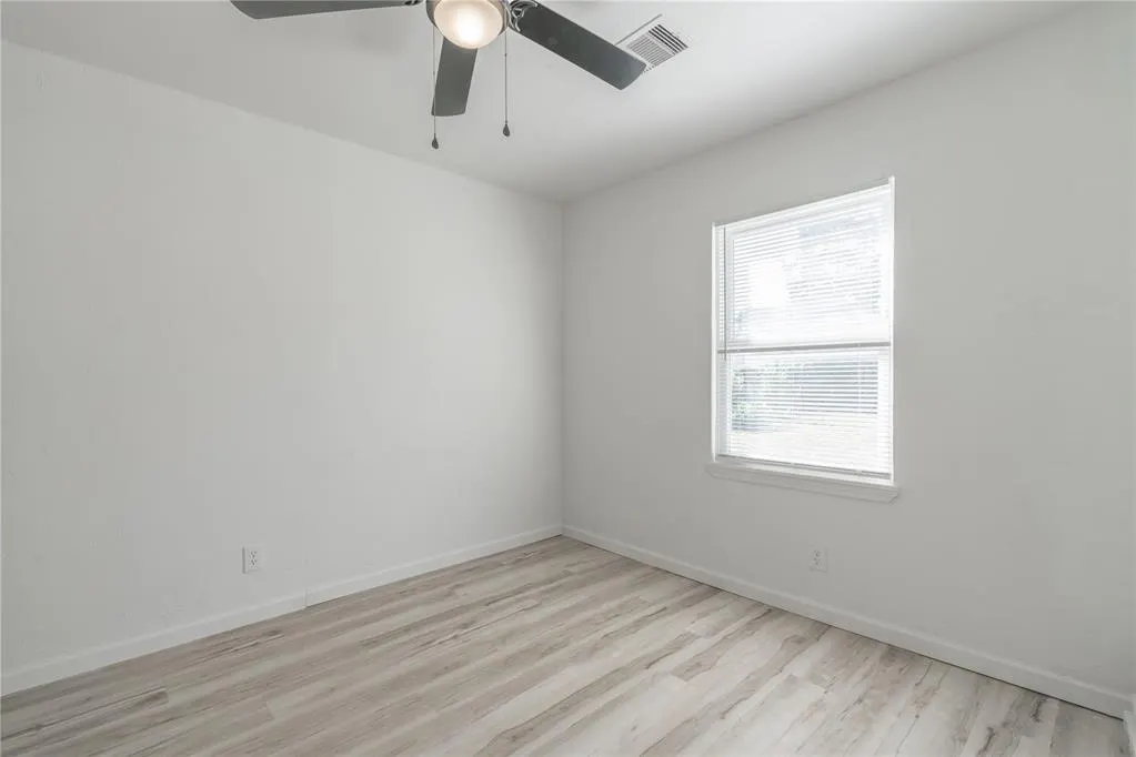 Photo 17 — 2200 NE 19th Street, Oklahoma City, OK 73111