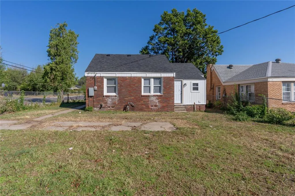Photo 19 — 2200 NE 19th Street, Oklahoma City, OK 73111