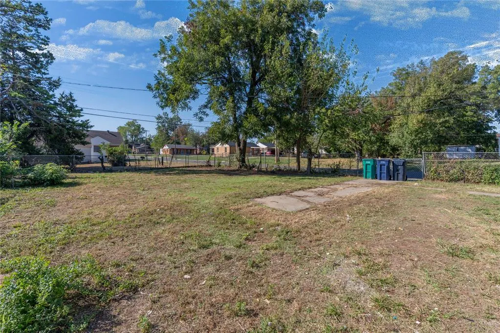 Photo 21 — 2200 NE 19th Street, Oklahoma City, OK 73111