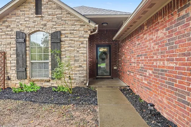 Photo 3 — 3855 ROCK DOVE Landing, Edmond, OK 73034