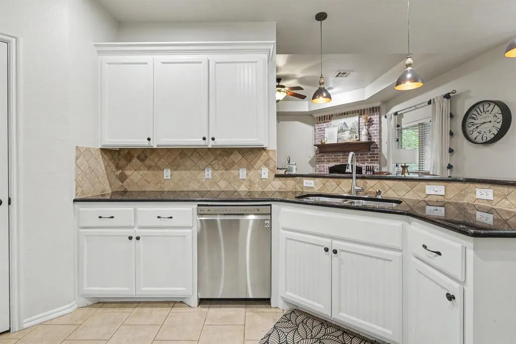 Photo 8 — 3855 ROCK DOVE Landing, Edmond, OK 73034
