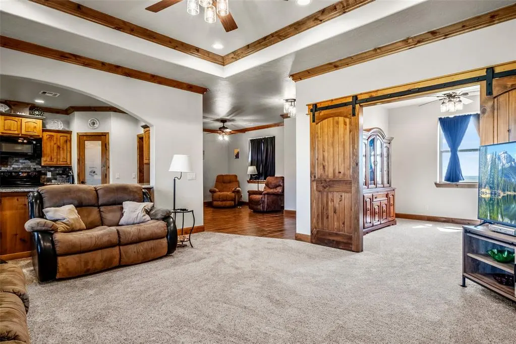 Photo 5 — 24119 E 1080 Road, Weatherford, OK 73096