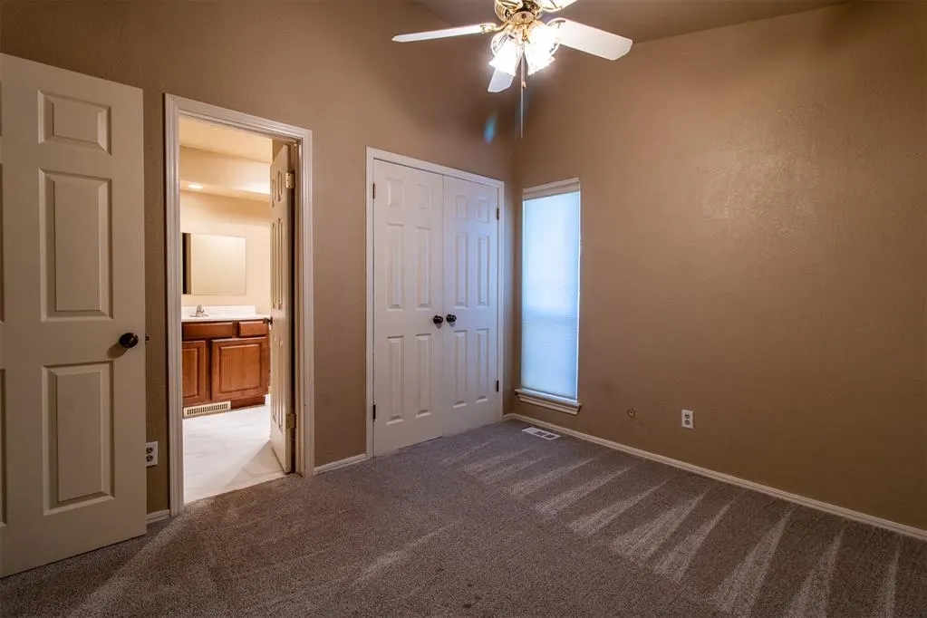 Photo 3 — 14007 Fairhill Avenue, Oklahoma City, OK 73013