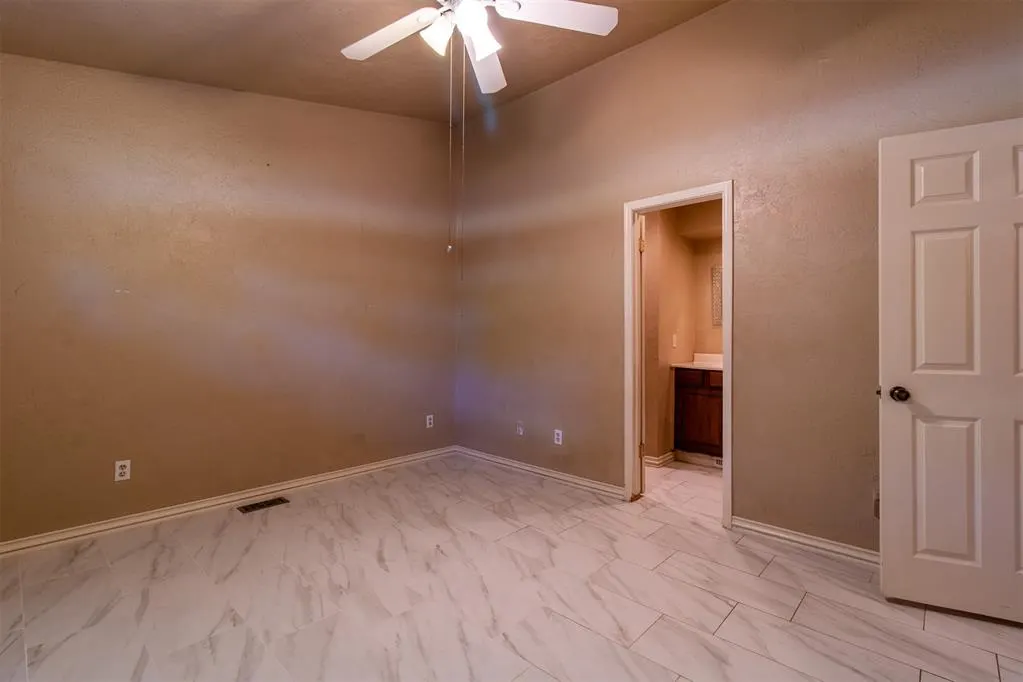 Photo 22 — 14007 Fairhill Avenue, Oklahoma City, OK 73013
