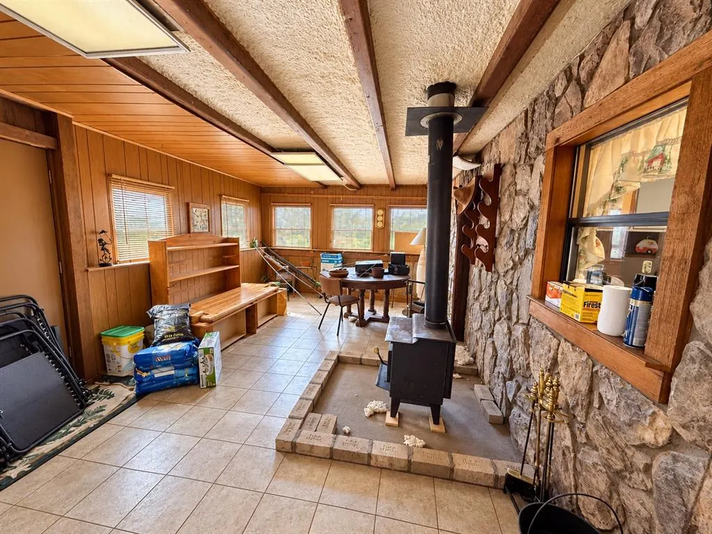 Photo 10 — 319 Division Street, Hydro, OK 73048