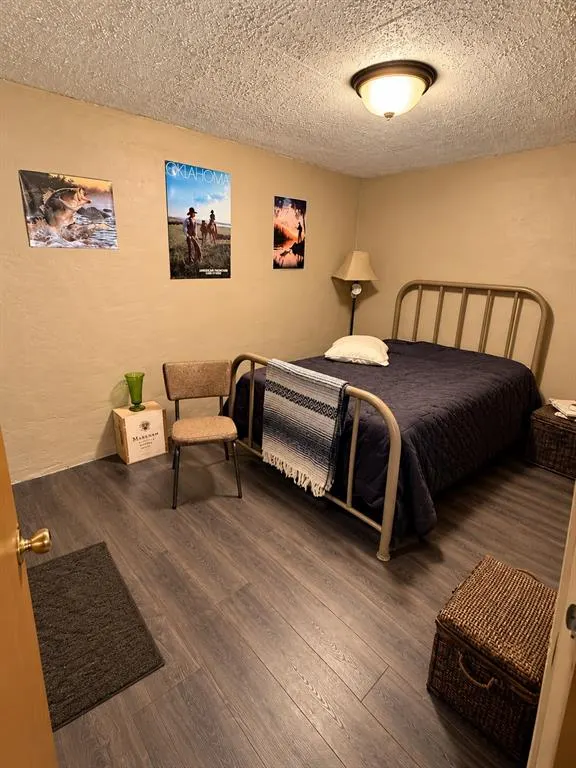 Photo 17 — 319 Division Street, Hydro, OK 73048