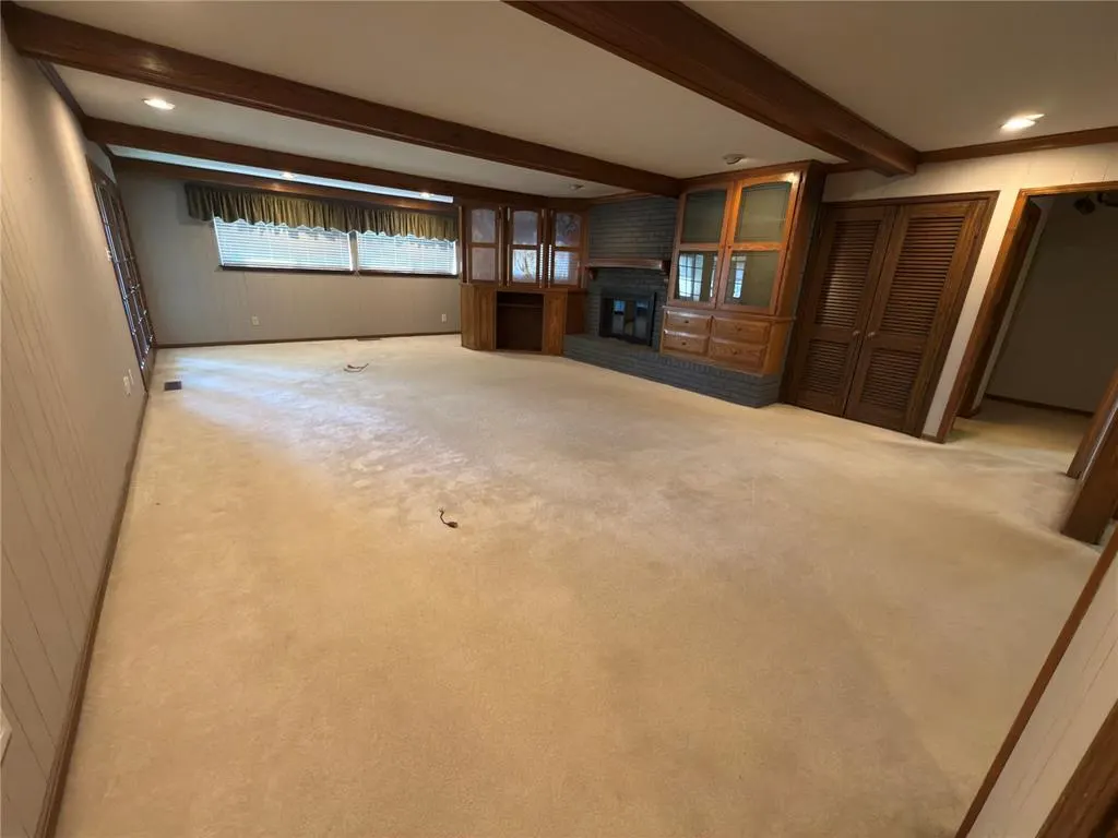 Photo 9 — 6909 S Country Club Drive, Oklahoma City, OK 73159