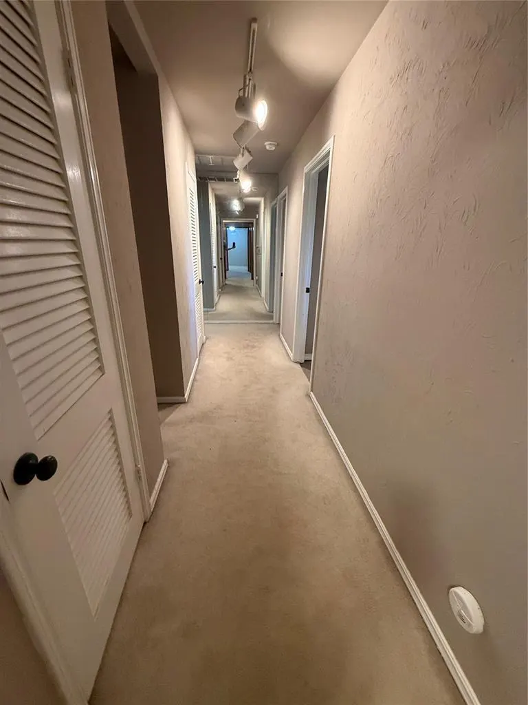 Photo 22 — 6909 S Country Club Drive, Oklahoma City, OK 73159