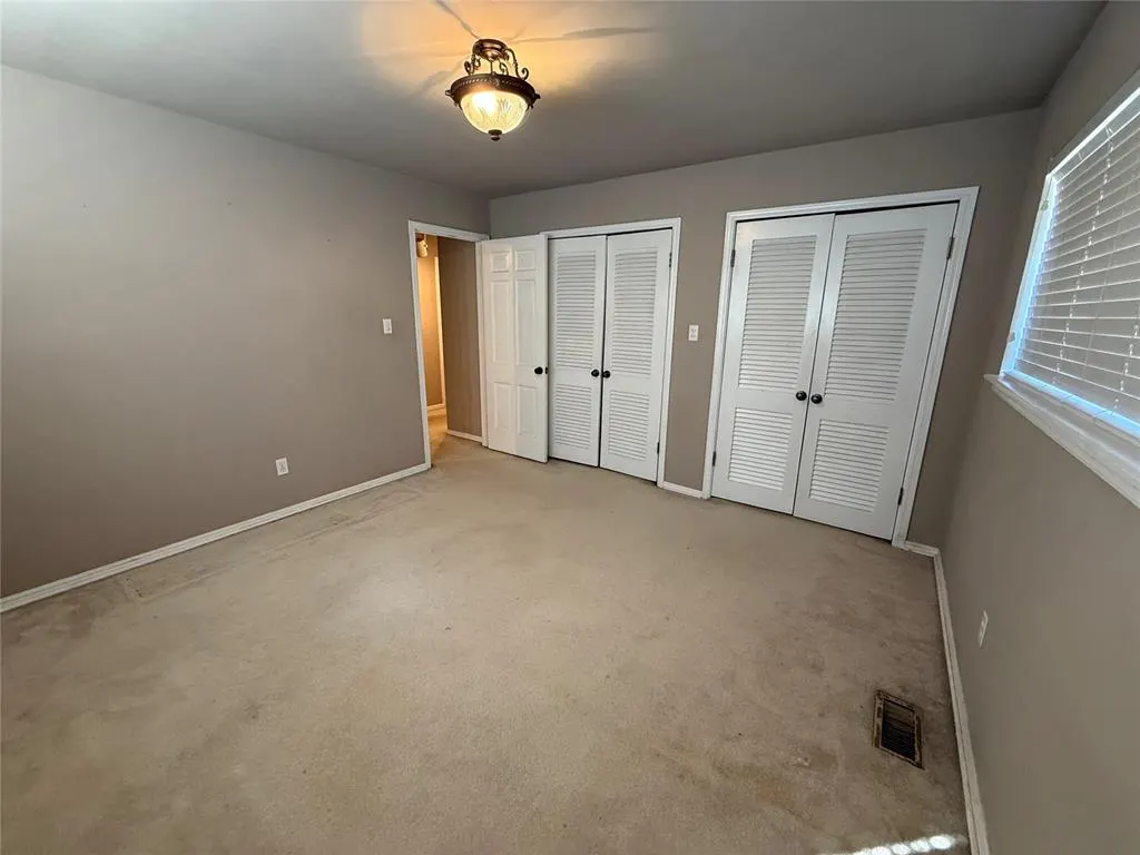 Photo 31 — 6909 S Country Club Drive, Oklahoma City, OK 73159