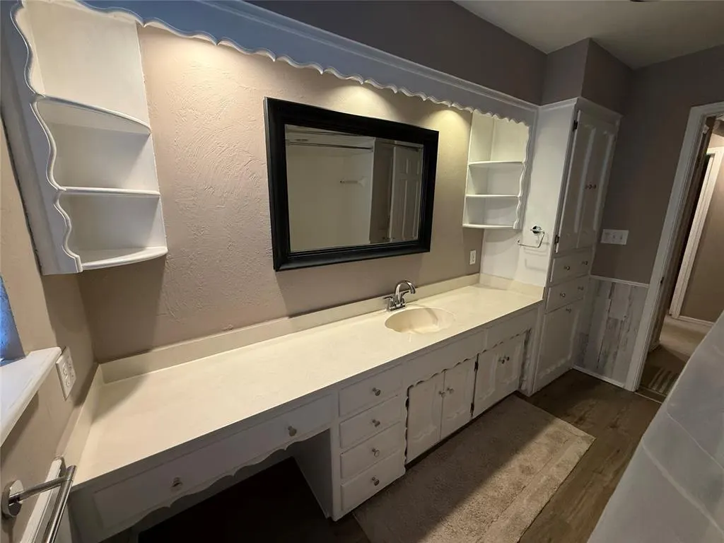 Photo 33 — 6909 S Country Club Drive, Oklahoma City, OK 73159