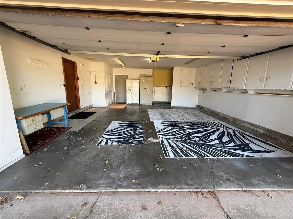 Photo 40 — 6909 S Country Club Drive, Oklahoma City, OK 73159