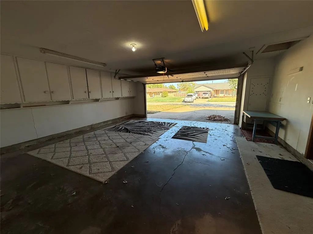 Photo 42 — 6909 S Country Club Drive, Oklahoma City, OK 73159