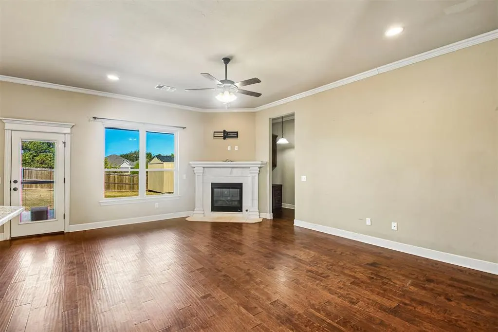 Photo 5 — 1916 Inglenook Drive, Norman, OK 73071