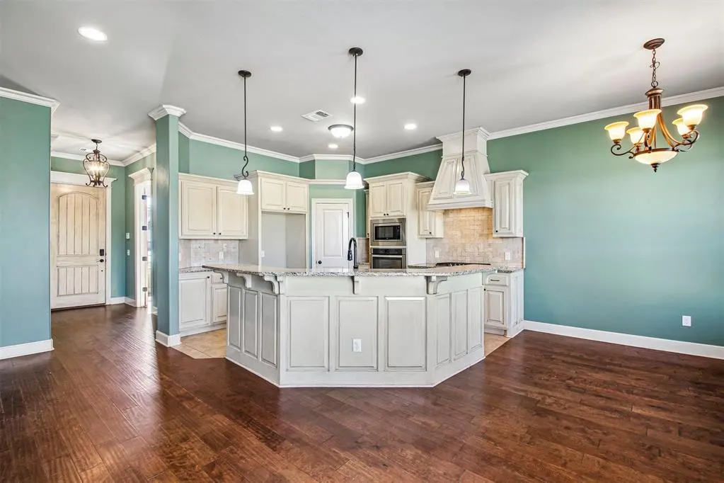 Photo 10 — 1916 Inglenook Drive, Norman, OK 73071